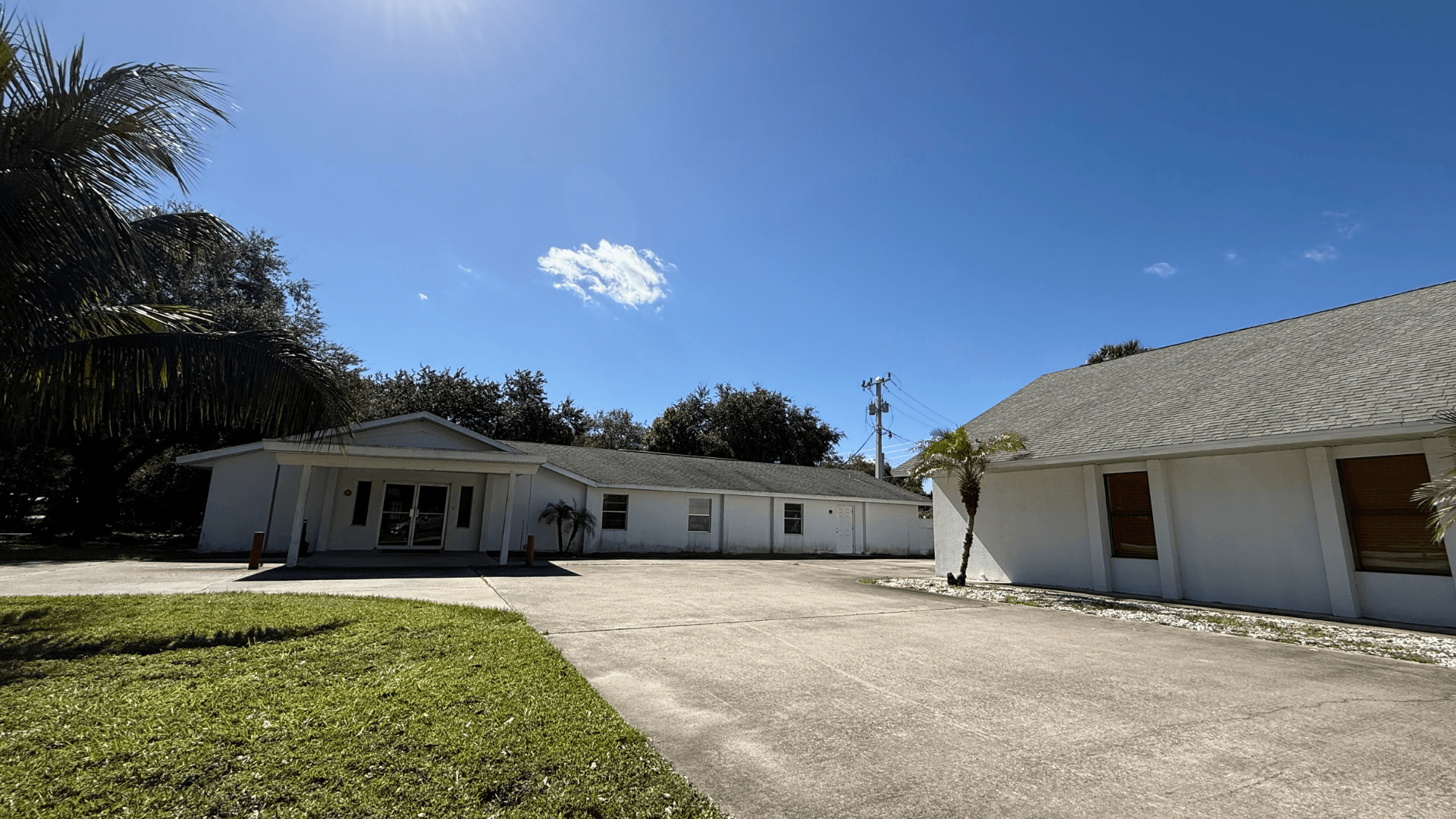Exterior of the Vero Beach Campus building, a campus of Discovery Church on the Treasure Coast.